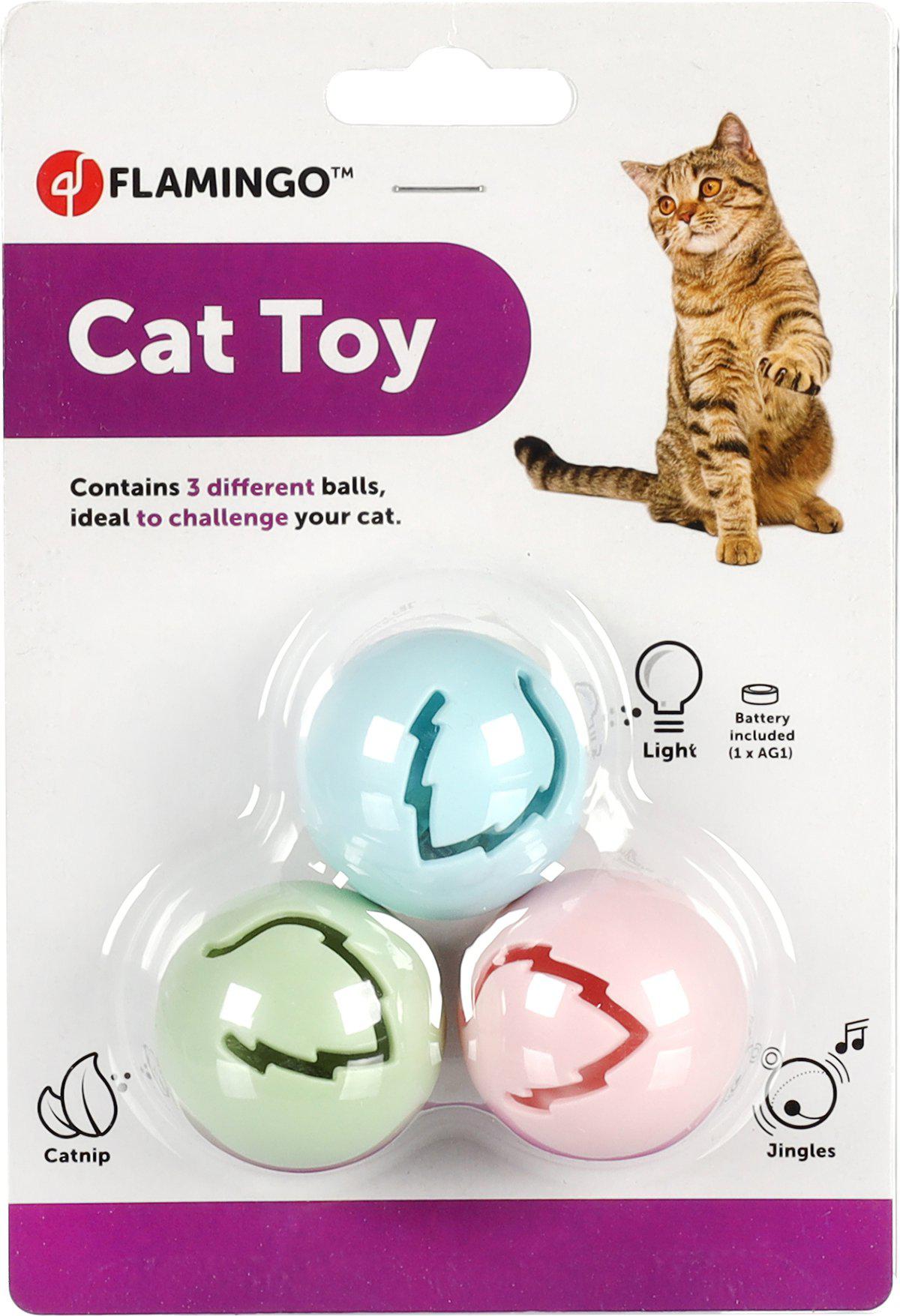 Kattsaker Iris Boll Med Skallra 3 st 4 cm